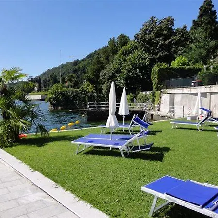 Sleeps 4 Pool Appartement *